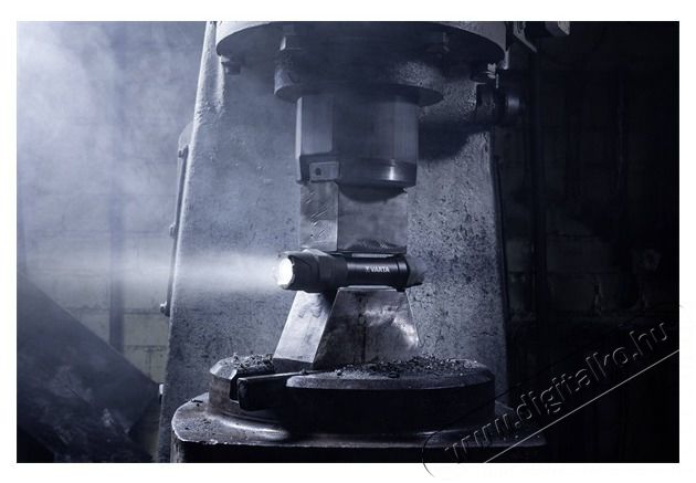 Varta 18714101421 Indestructible F30 Pro/650 lumen/eleml&aacute;mpa H&aacute;ztart&aacute;s / Otthon / K&uuml;lt&eacute;r - Vil&aacute;g&iacute;t&aacute;s / elektromoss&aacute;g - Zsebl&aacute;mpa / eleml&aacute;mpa - 386654