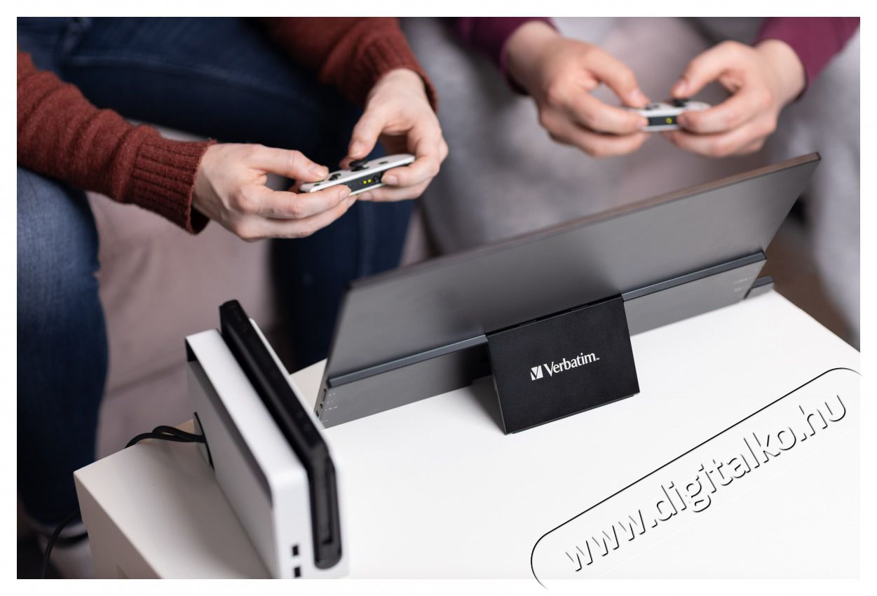 VERBATIM 49593 17,3 PMT-17 FHD IPS HDMI/USB-C fekete f&eacute;m bor&iacute;t&aacute;s&uacute; &eacute;rintők&eacute;pernyős monitor Iroda &eacute;s sz&aacute;m&iacute;t&aacute;stechnika - Monitor - &Eacute;rintők&eacute;pernyős monitor - 507923