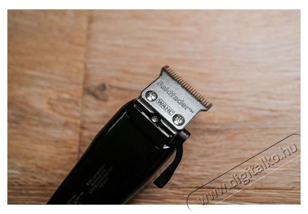 Wahl Baldfalder vezet&eacute;kes hajv&aacute;g&oacute; Sz&eacute;ps&eacute;g&aacute;pol&aacute;s / Eg&eacute;szs&eacute;g - Haj&aacute;pol&aacute;s - Haj / szak&aacute;ll v&aacute;g&oacute;, ny&iacute;r&oacute; - 501745