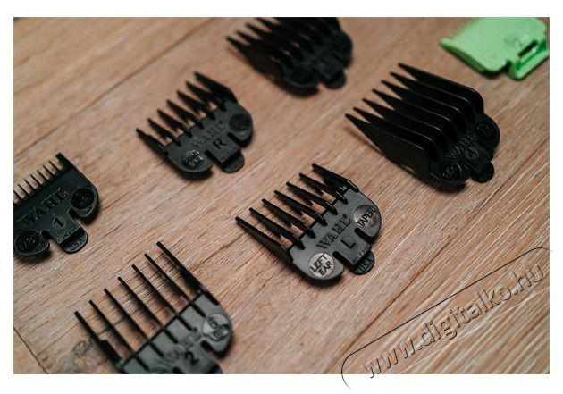 Wahl Baldfalder vezet&eacute;kes hajv&aacute;g&oacute; Sz&eacute;ps&eacute;g&aacute;pol&aacute;s / Eg&eacute;szs&eacute;g - Haj&aacute;pol&aacute;s - Haj / szak&aacute;ll v&aacute;g&oacute;, ny&iacute;r&oacute; - 501745