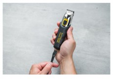 Wahl Extreme Grip vezet&eacute;k n&eacute;lk&uuml;li szak&aacute;llv&aacute;g&oacute; Sz&eacute;ps&eacute;g&aacute;pol&aacute;s / Eg&eacute;szs&eacute;g - Szőrtelen&iacute;tő / borotva - Arc- &eacute;s testszőrzet v&aacute;g&oacute;, form&aacute;z&oacute; - 501783
