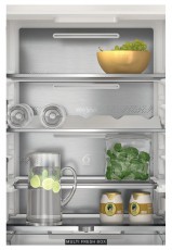 Whirlpool WHC18 T573 HŰTŐ BE&Eacute;P&Iacute;THETŐ ALULFAGYASZT&Oacute;S Konyhai term&eacute;kek - Hűtő, fagyaszt&oacute; (be&eacute;p&iacute;thető) - Alulfagyaszt&oacute;s kombin&aacute;lt hűtő - 372665