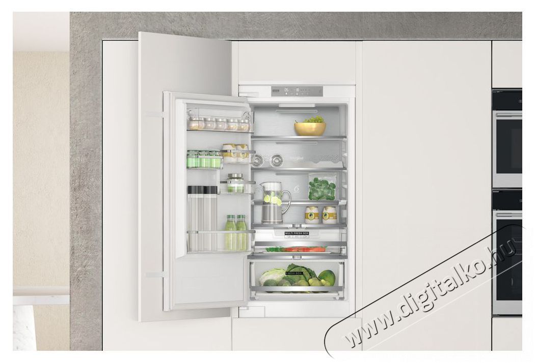 Whirlpool WHC18 T574 P Hűtő be&eacute;p&iacute;thető alulfagyaszt&oacute;s  Konyhai term&eacute;kek - Hűtő, fagyaszt&oacute; (be&eacute;p&iacute;thető) - Alulfagyaszt&oacute;s kombin&aacute;lt hűtő - 372663