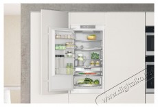 Whirlpool WHC18 T574 P Hűtő be&eacute;p&iacute;thető alulfagyaszt&oacute;s  Konyhai term&eacute;kek - Hűtő, fagyaszt&oacute; (be&eacute;p&iacute;thető) - Alulfagyaszt&oacute;s kombin&aacute;lt hűtő - 372663
