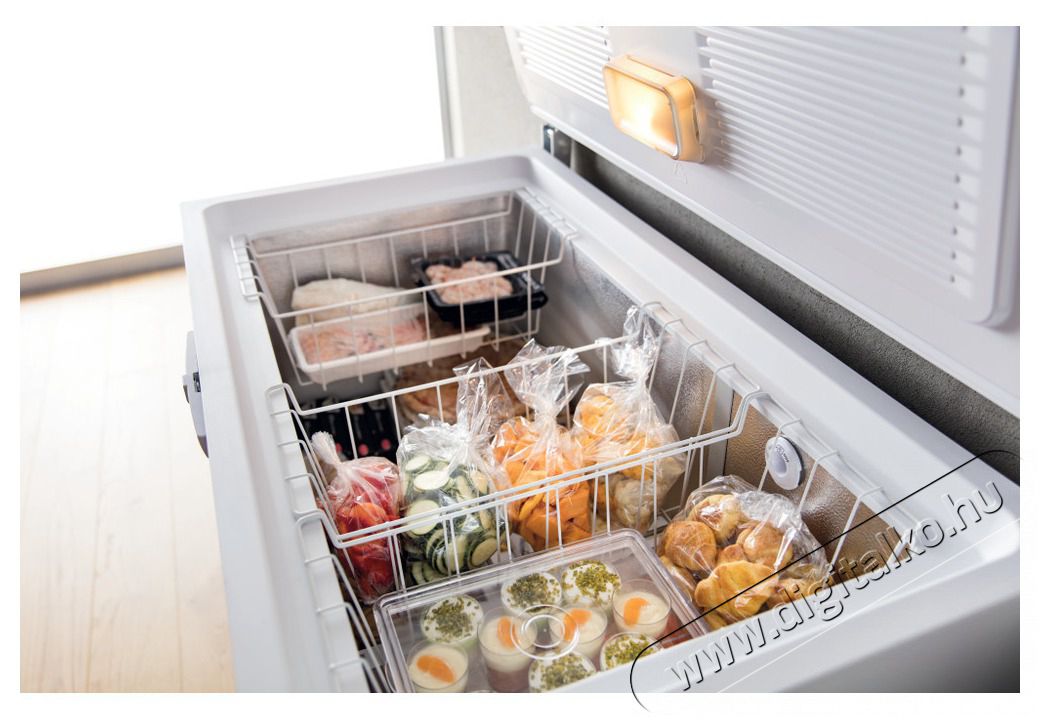Whirlpool WHE31352 fagyaszt&oacute;l&aacute;da Konyhai term&eacute;kek - Hűtő, fagyaszt&oacute; (szabadon&aacute;ll&oacute;) - Fagyaszt&oacute;l&aacute;da - 506944