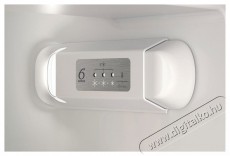 Whirlpool WHC18D031C1 Be&eacute;p&iacute;thető alulfagyaszt&oacute;s kombin&aacute;lt hűtő Konyhai term&eacute;kek - Hűtő, fagyaszt&oacute; (be&eacute;p&iacute;thető) - Alulfagyaszt&oacute;s kombin&aacute;lt hűtő - 528317